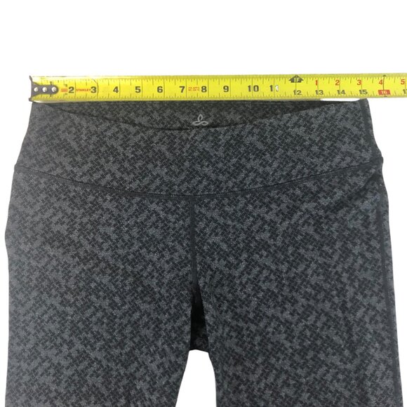 Prana Ashley Gray & Black Cropped Yoga Legging - Picture 6 of 8